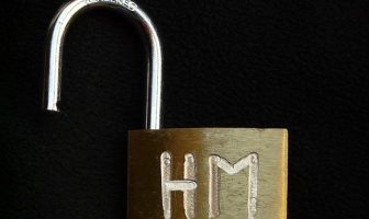 Come l’ossitocina, l’ormone dell’amore, riduce l’ansia sociale